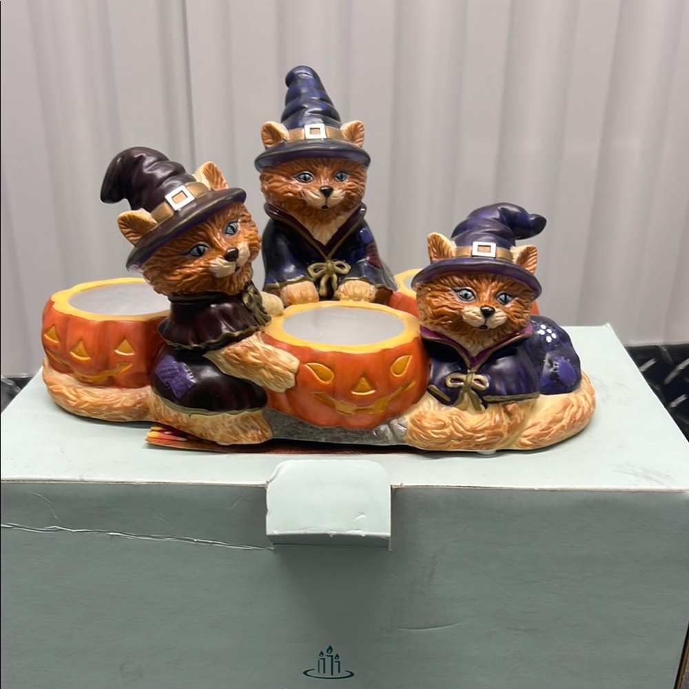 Halloween Cat Figurine